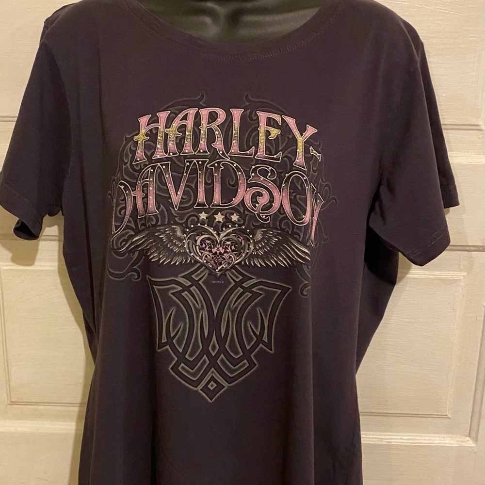 Harley-Davidson Dark Tee with Iconic Patch